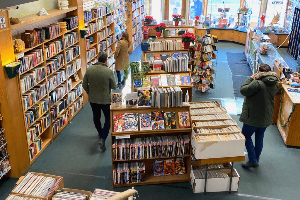 Whyte Ave's Wee Book Inn